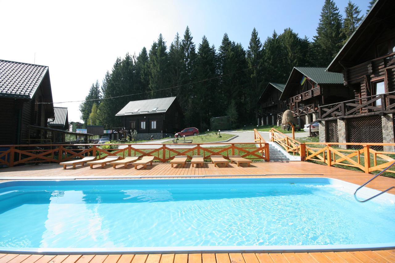 Chalet Flery Aparthotel Migovo Exteriör bild